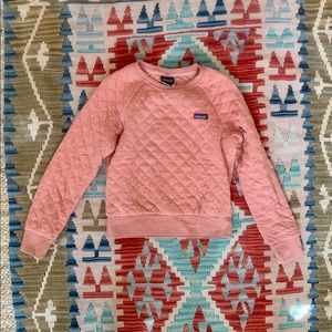 Patagonia women’s sweatshirt